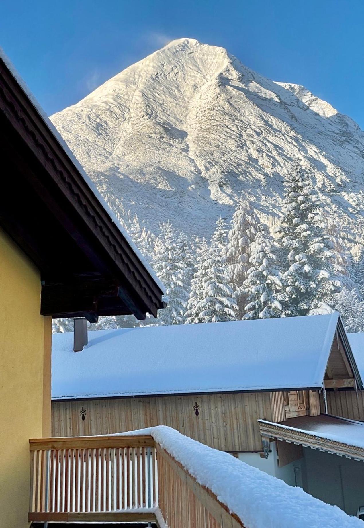 Ferienwohnung Haus Sabine Leutasch Exterior foto